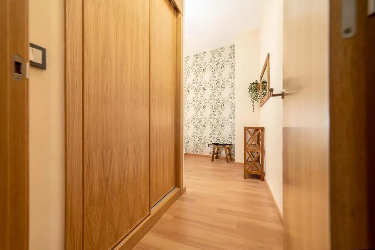 -Malagasunapts- Stylish City Centre Pool&Parking